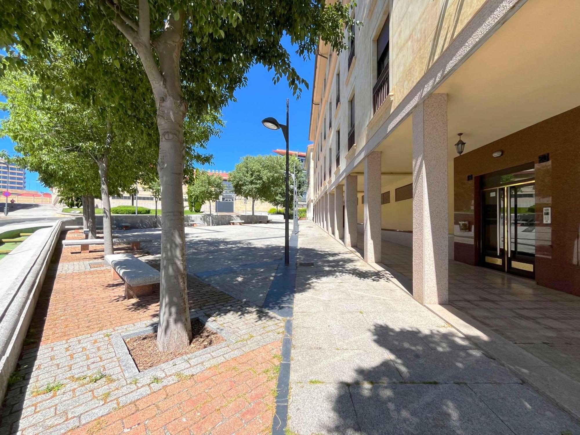 Vut Plaza Fontana